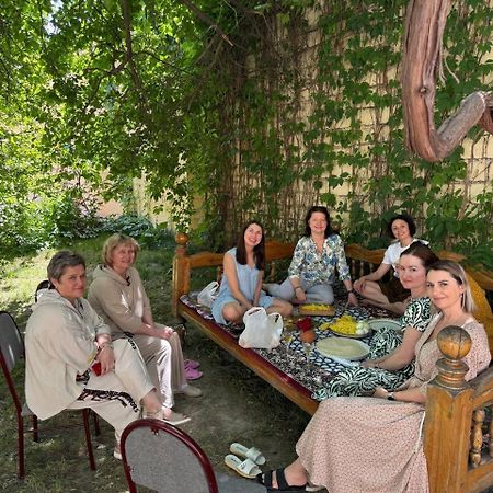 World Guest House Samarkand Exterior photo